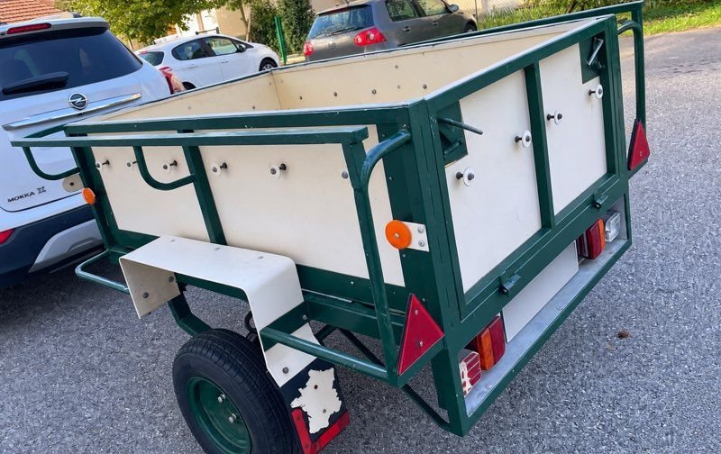 Remorque bagagère vintage entièrement rénovée – Suspensions – 499 kg 3