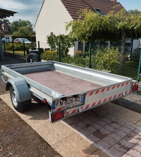 Remorque plateau basculante 1300 kg 2