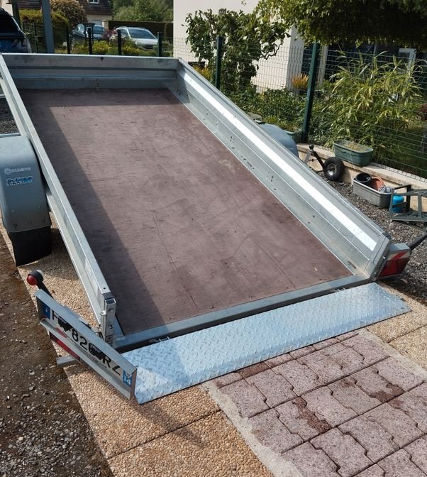 Remorque plateau basculante 1300 kg 3