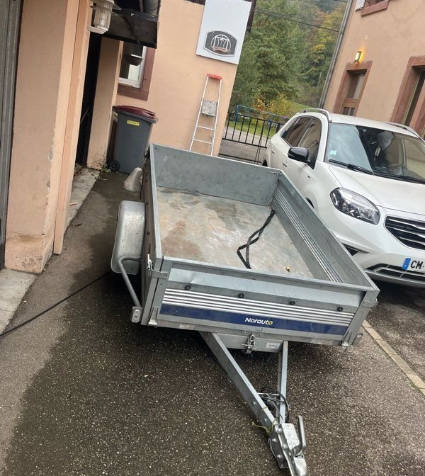 Remorque norauto premium 200