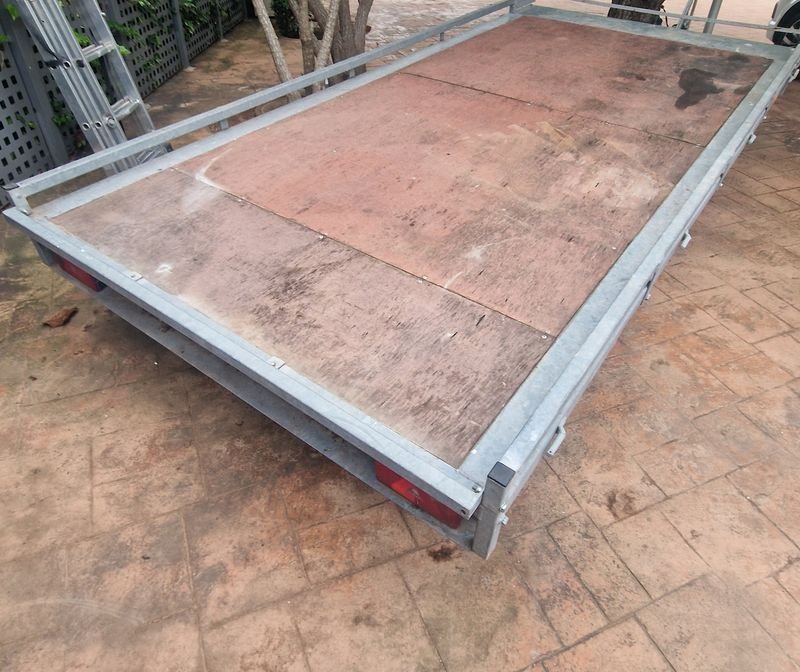 Remorque plateau 3.80x1.90 2