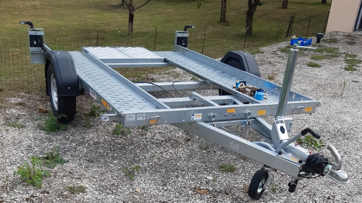 Remorque porte voiture