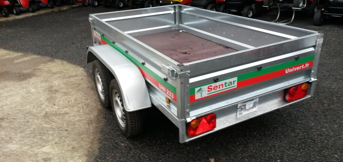 Remorque NEUVE 2m33 X 1m32 galva double essieux 2