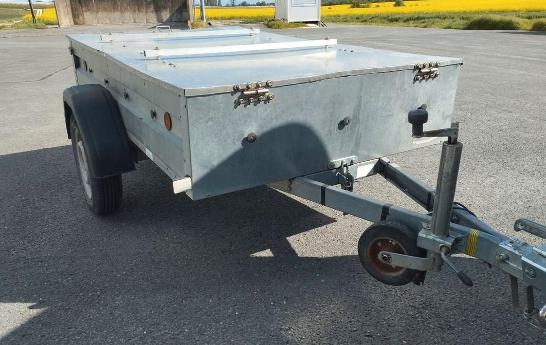 Remorque basculante 200x120 avec capot