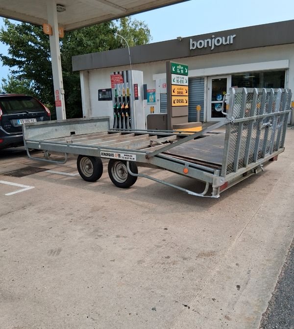 Remorque Porte voiture , engin 2 T 3
