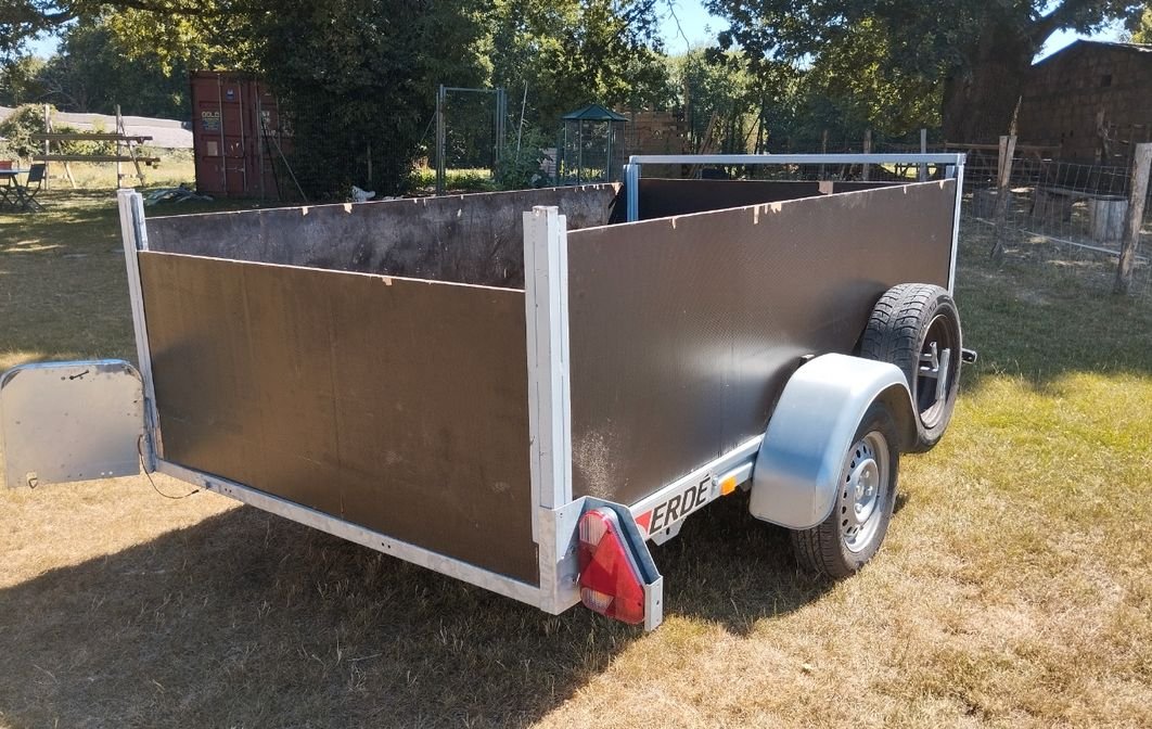 Remorque plateau ridelles Erde Plm 150 2