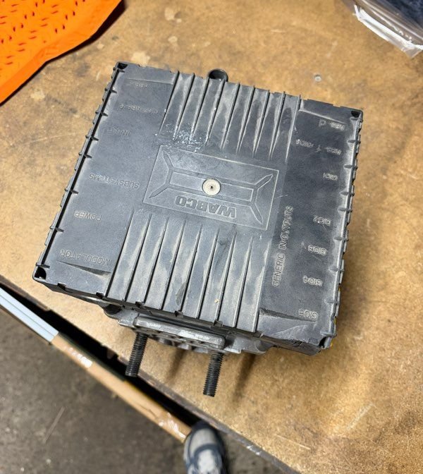 Modulateur EBS WABCO TEBS-E7 Premium 24V 2