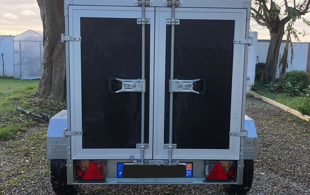 Remorque Fermée - Ptac 500 kg 2