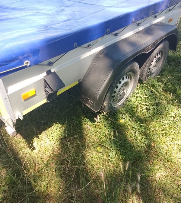 Remorque HUMBAUR ALUMINIUM DOUBLE ESSIEUX freinée 2tonnes caisse 256cm 2