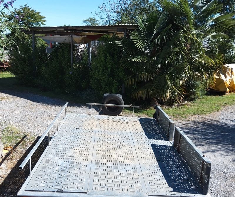 Remorque plateau inclinable 1250kg 3