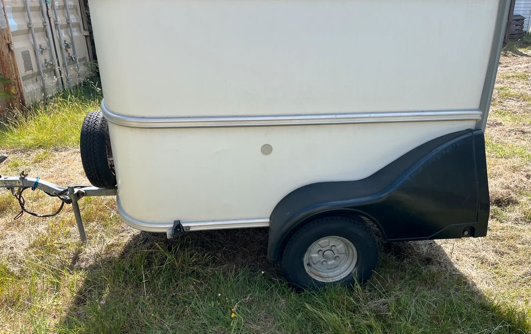 Remorque fermée 500 kgs Ifor Williams 2