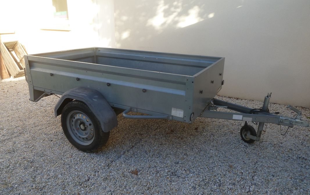 Belle Remorque Basculante 200 x 120 TBE