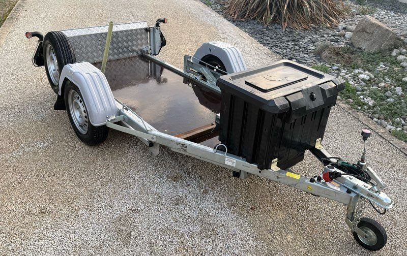 Remorque Porte Moto ou Scooter Basculante