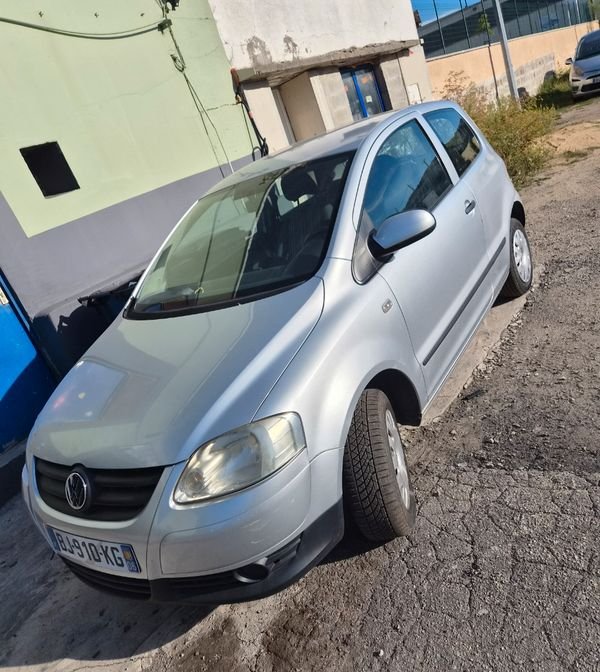 Wolsvagen fox1.2 essence 2005 134000km dans l etat 2