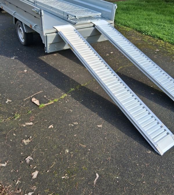 Remorque benne Lider 1350 kg – Très bon état, récente 2