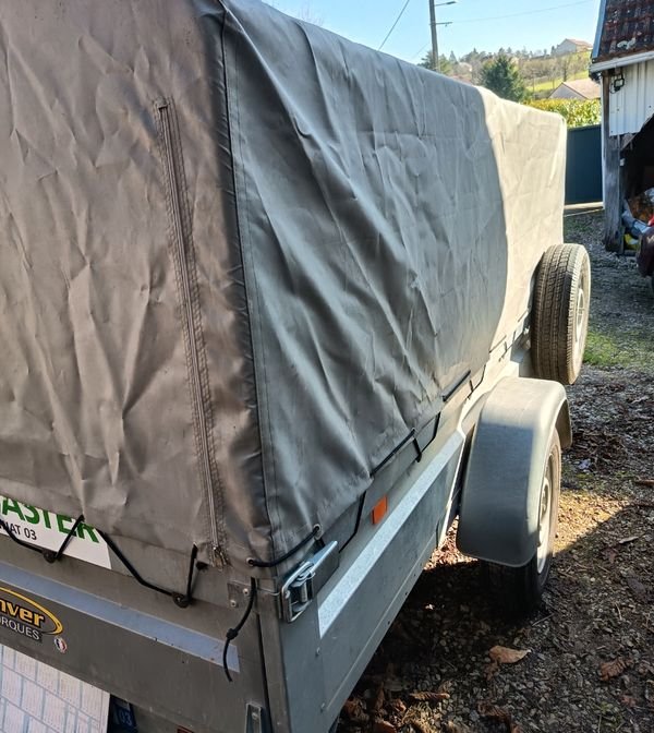 Remorque freinée 1300kg