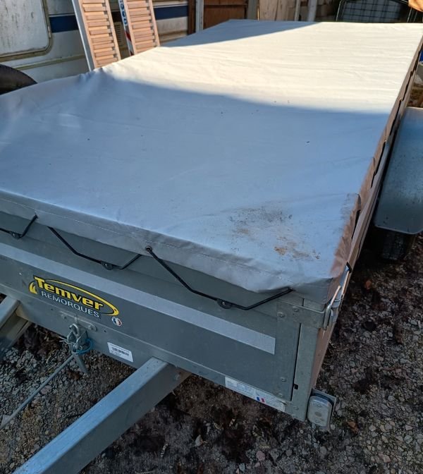 Remorque freinée 1300kg 2