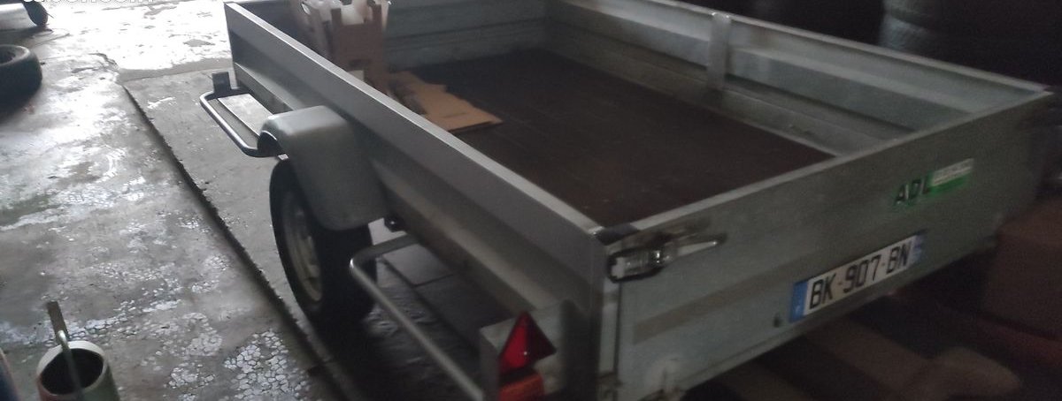 Remorque LIDER - Caisse basculante 500KG. 253 X153 2