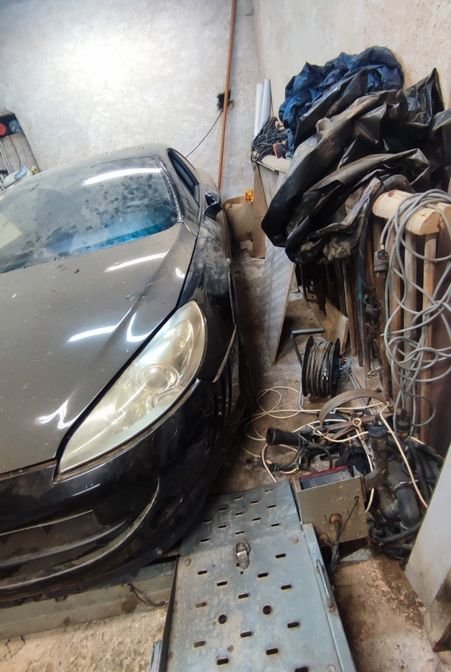 407 coupe 2 l HDi pour pièces ou autre