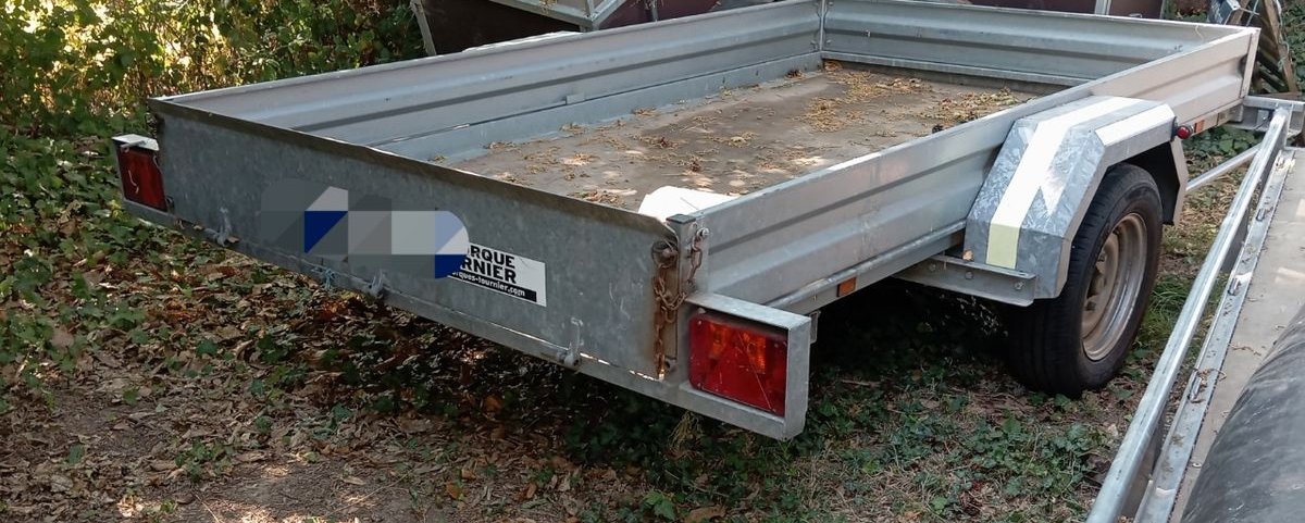 Remorque plateau basculant 1T600
