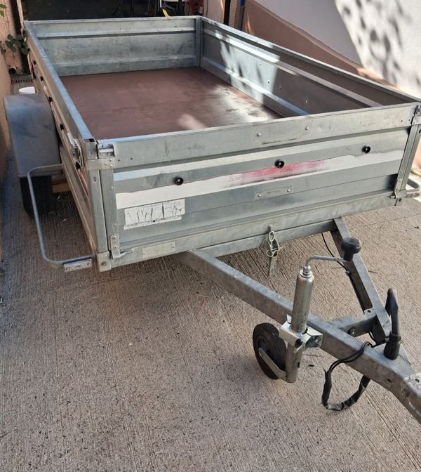 Remorque LIDER 235x135 essieu neuf tbe