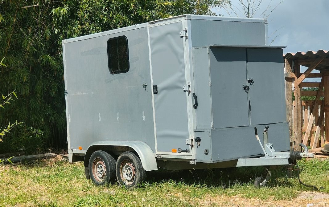 Remorque fourgon pour pièces