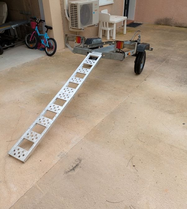 Remorque porte-moto 1 rail – Roue et roulements neufs 3