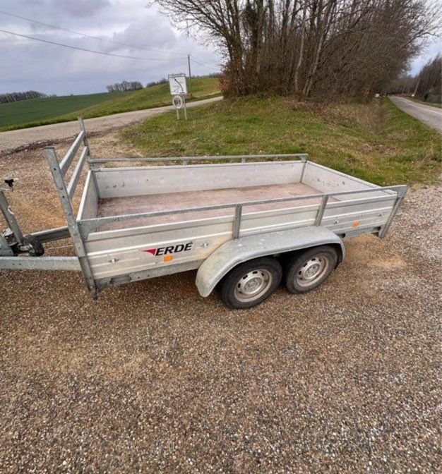 Remorque 2,5 tonnes double essieux avec Carte Grise