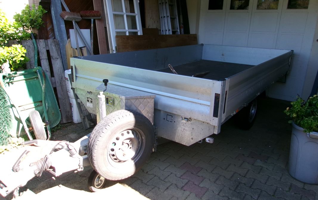 REMORQUE trigano 1000kg 1 essieu
