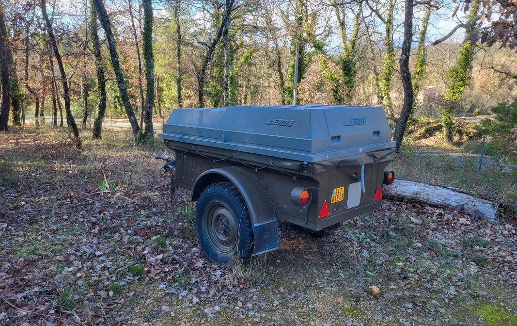 Remorque militaire 4x4