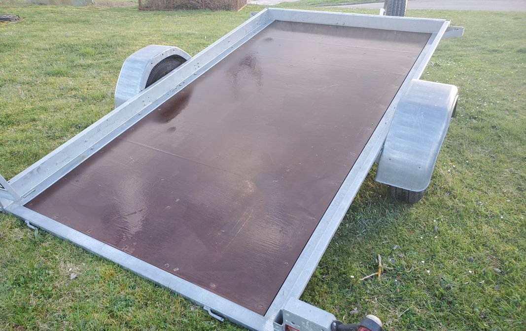 Remorque plateau basculant 1300kg