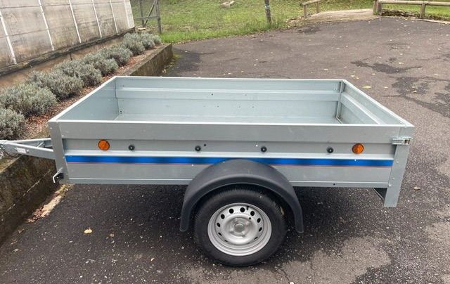 Remorque bagagere 500 Kg RA 200 basculante