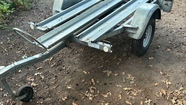 Remorque TRIGANO porte moto en très bon état