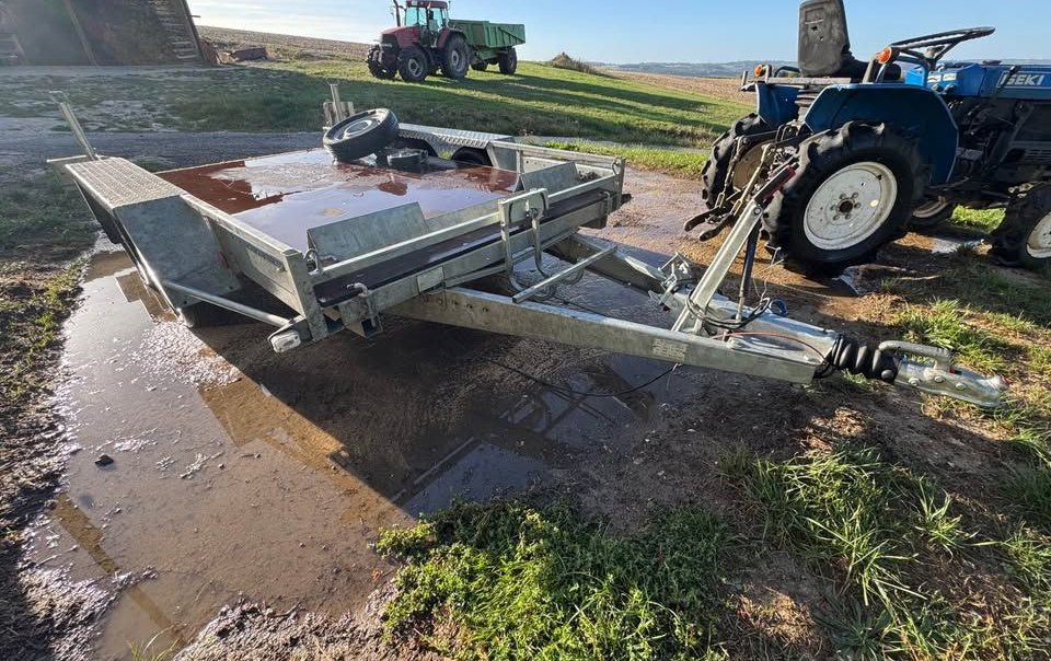 Remorque plateau BW Trailers – 2,50 x 1,50 m – PTAC 2 700 kg